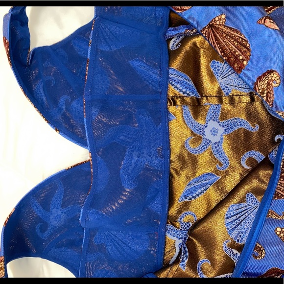 Super fabulous mini dress 100% silk Save The Queen dress sz small - Picture 6 of 6